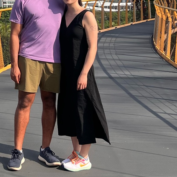 Theory Midi Dress - Picture 4 of 4